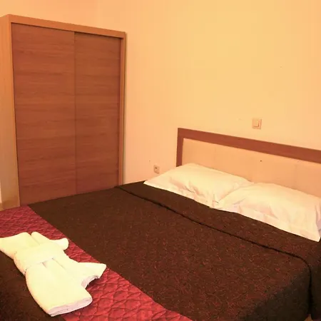 Otel Orehite-g Dobriç