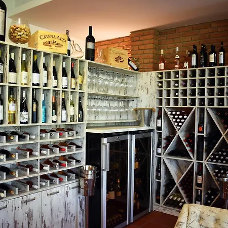 Orehite-g Otel Dobriç