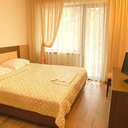 Orehite-g Otel Dobriç