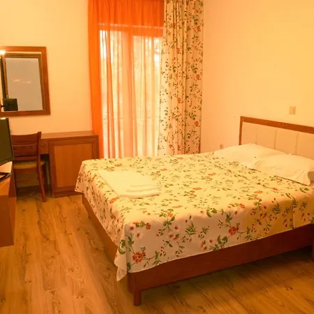 Hotel Orehite-g *